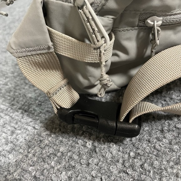 Fjallraven High Coast Hip Pack Waist Bag Fanny Packable Light Gray Hike Travel - Picture 7 of 9